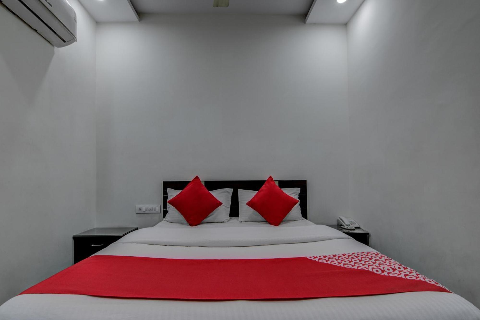 Hotel O Vb Grand Visakhapatnam Exterior foto