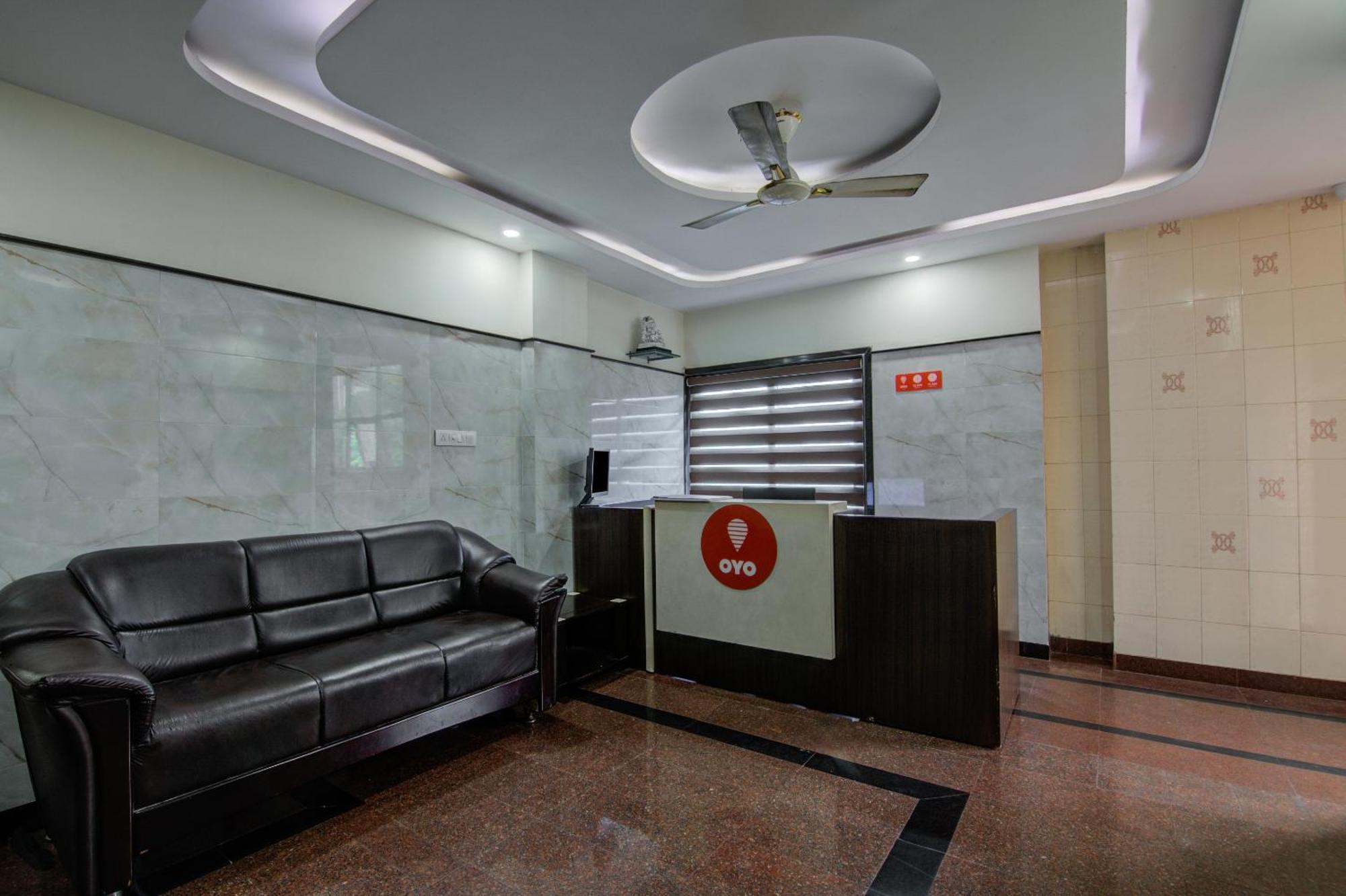 Hotel O Vb Grand Visakhapatnam Exterior foto