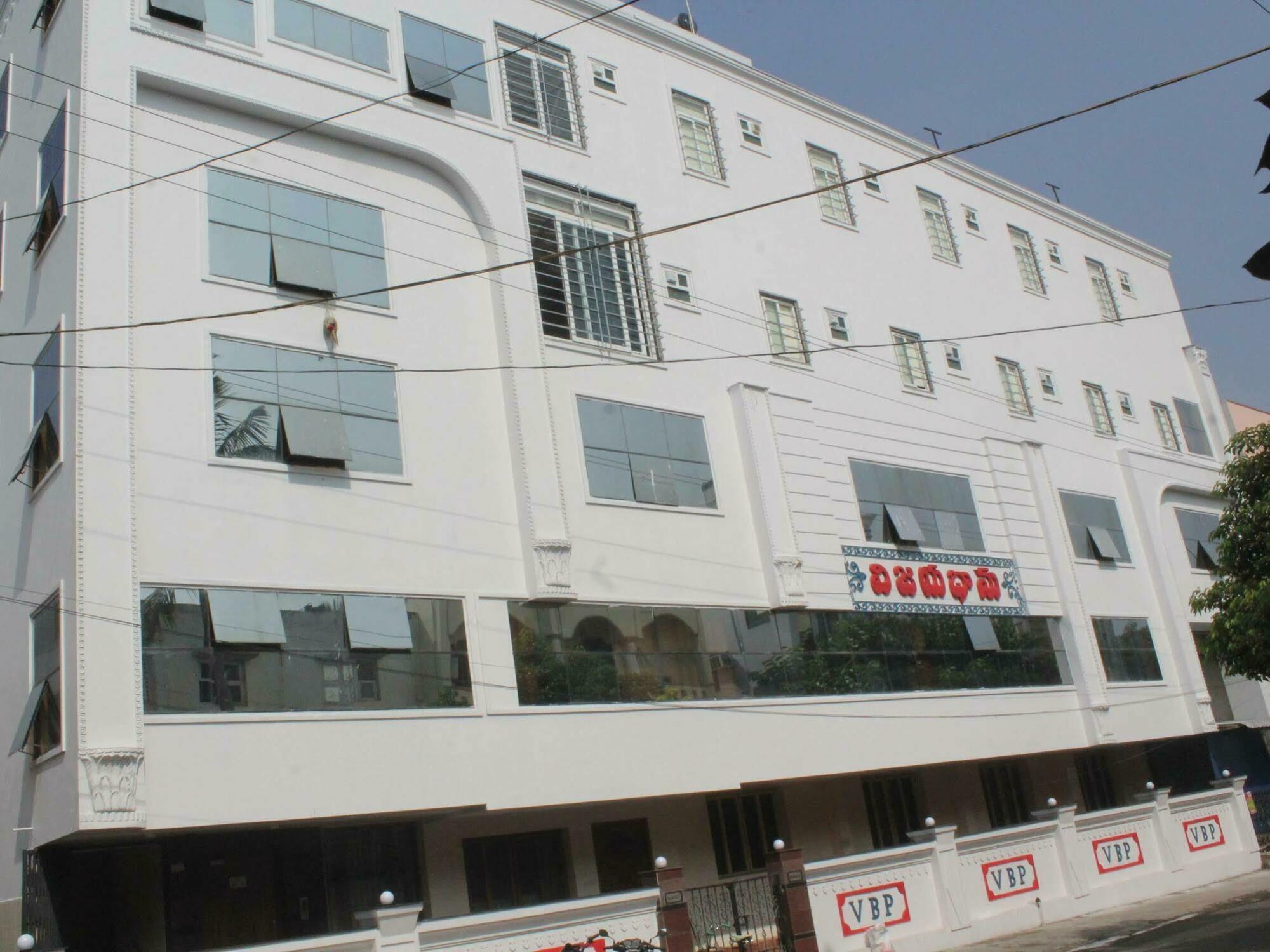 Hotel O Vb Grand Visakhapatnam Exterior foto